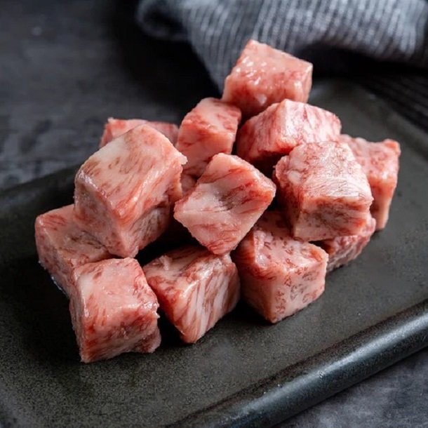 Beef Cubes 6-8 stk. <br />A5 Wagyu MBS 8-12