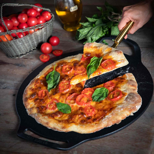 Stbejerns Pizza Pan 38 cm <br />Victoria Since 1939